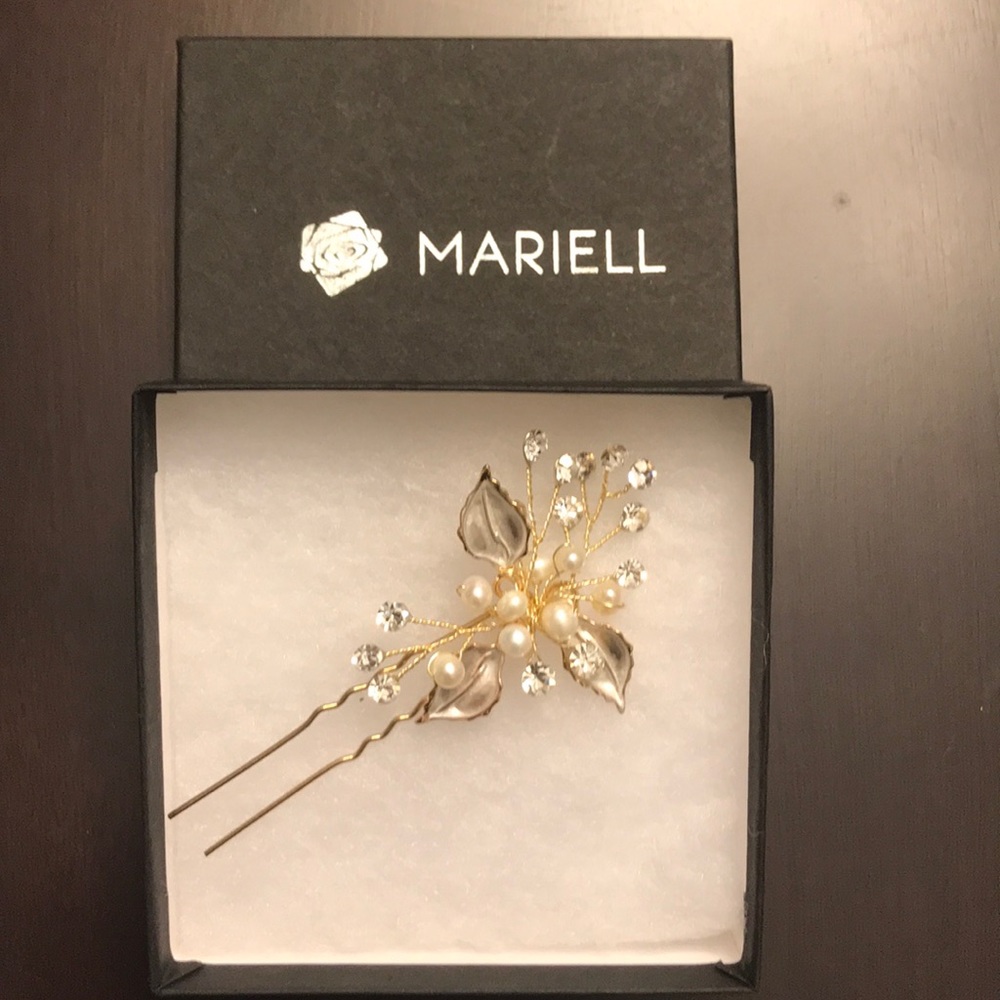 Mariell wedding hair accessory